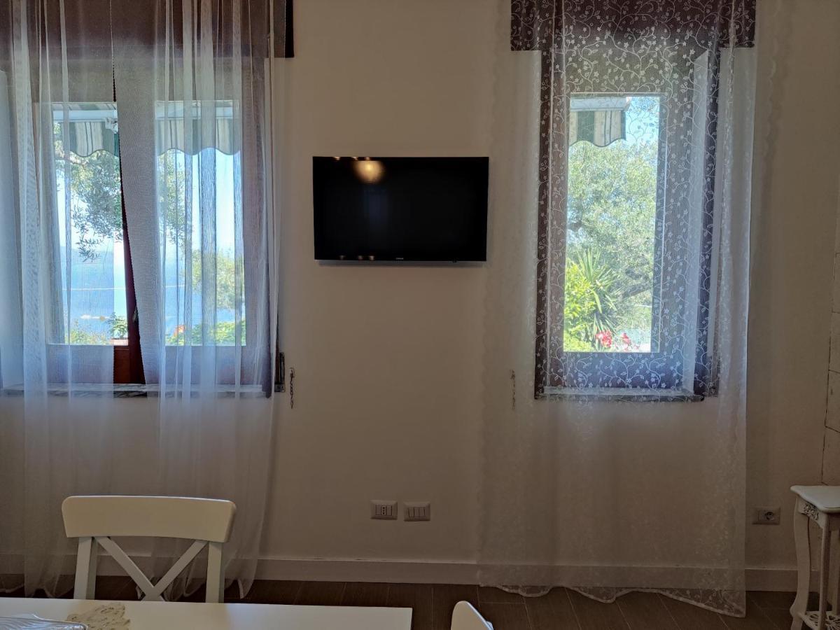 Il Nido Del Gabbiano Apartment Massa Lubrense Luaran gambar