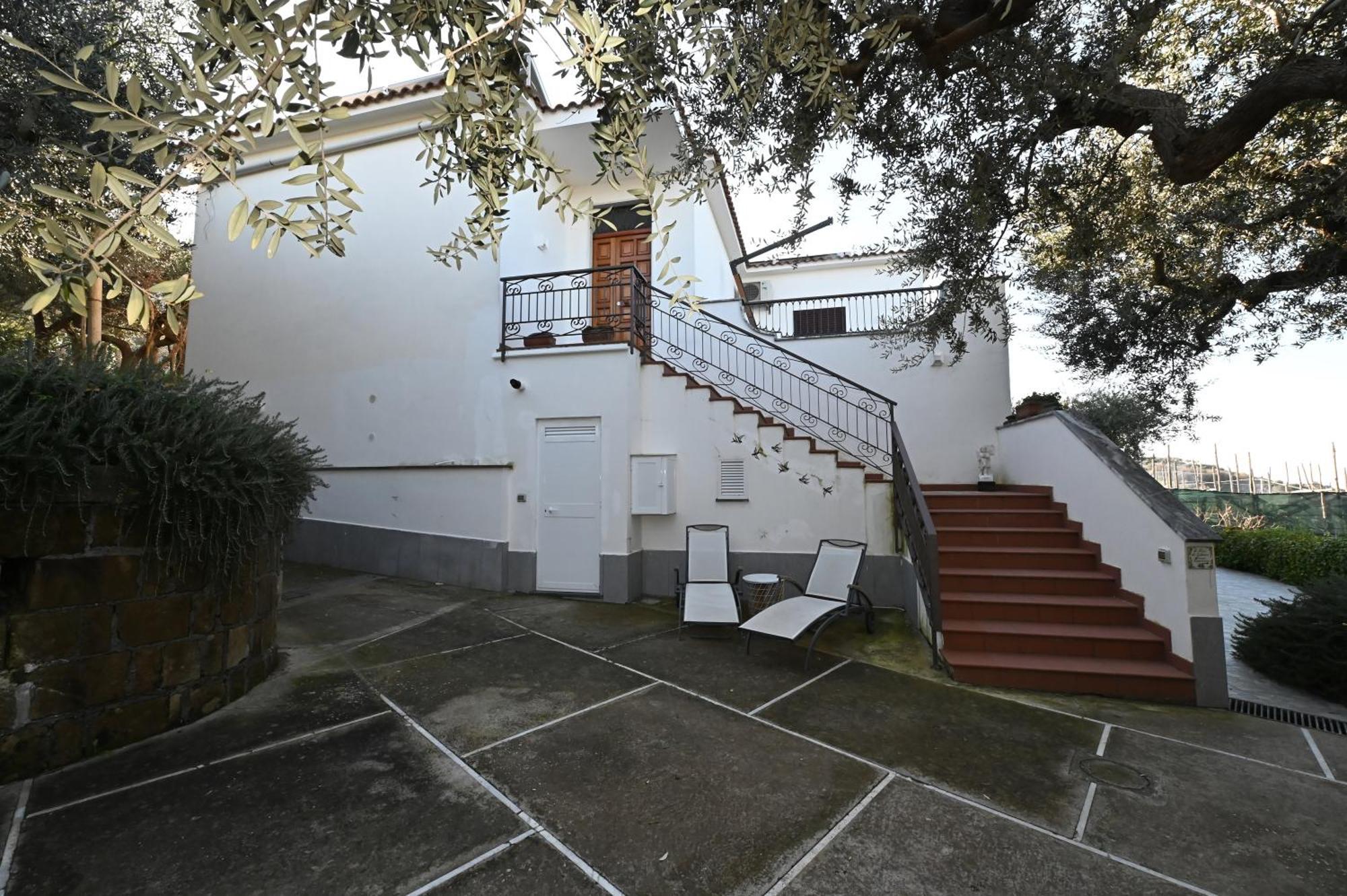 Il Nido Del Gabbiano Apartment Massa Lubrense Luaran gambar