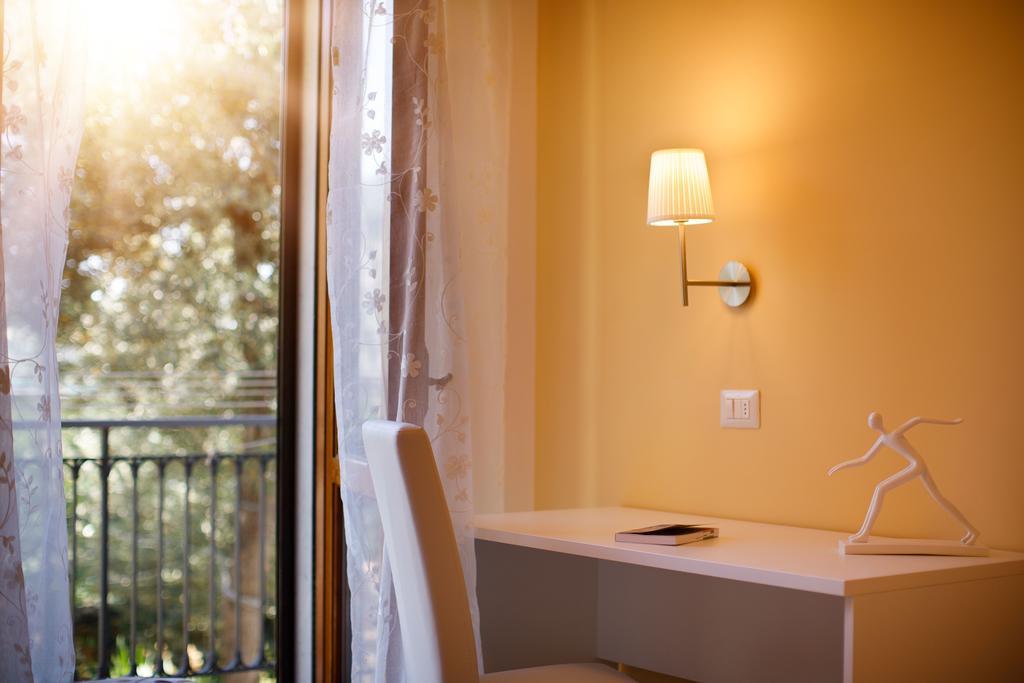 Il Nido Del Gabbiano Apartment Massa Lubrense Luaran gambar